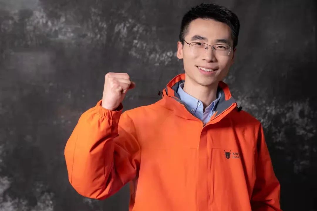 木蚁机器人CEO钱莫天荣登「X·36Under36」2022年度S级创业者名册