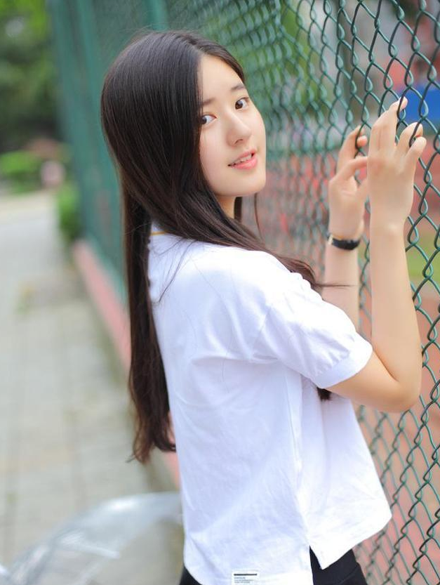 四川的女星很美呀！这5位女星个个貌美如花，你最喜欢谁