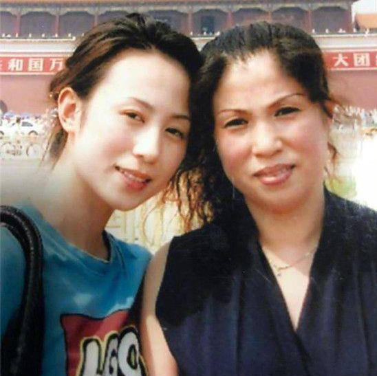 喜剧的内核是悲剧？揭秘“千场女王”马丽光鲜亮丽背后的心酸故事