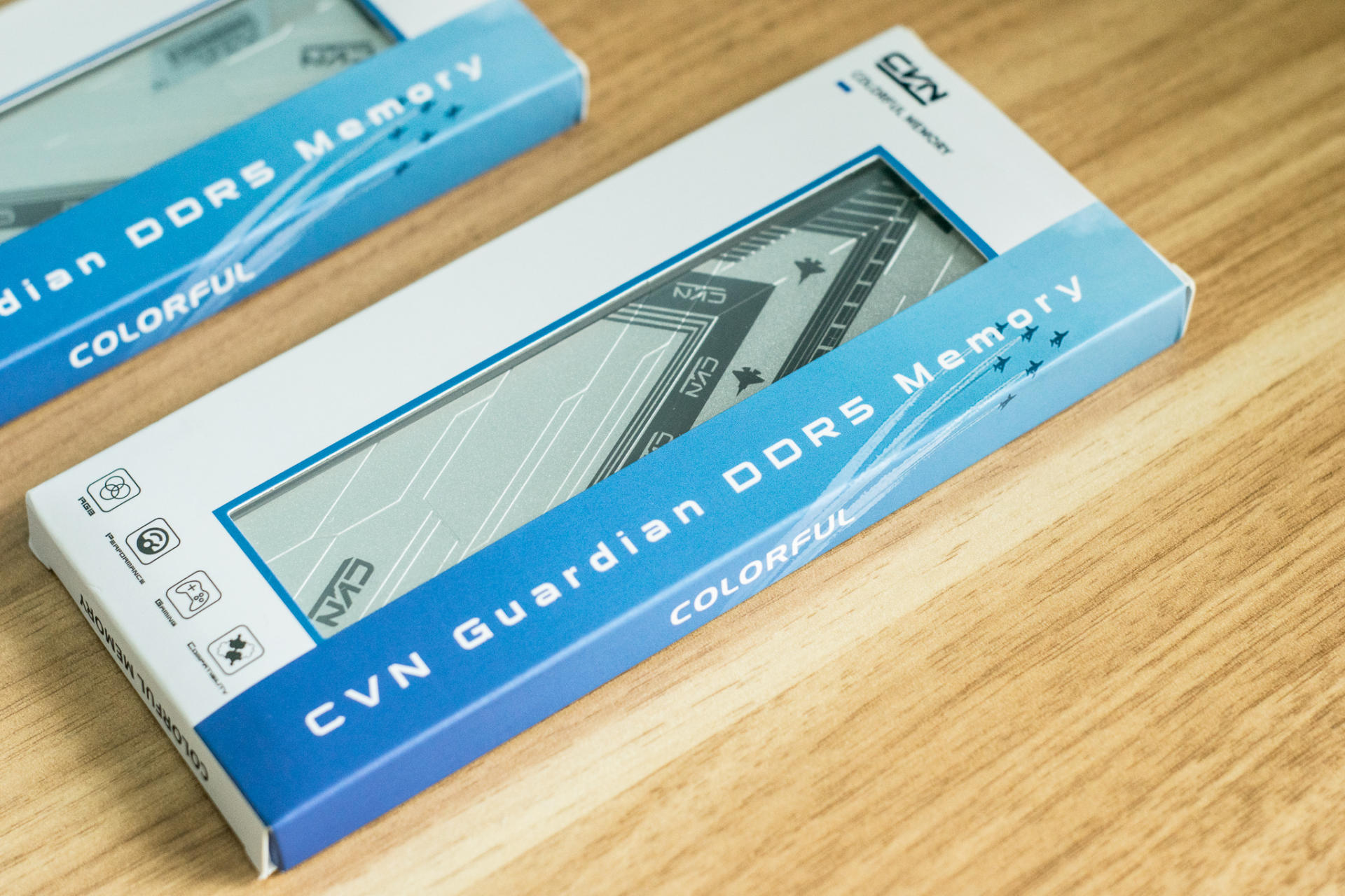 终于降价了，漂亮用得起的DDR5内存灯条，新品七彩虹CVN DDR5实测