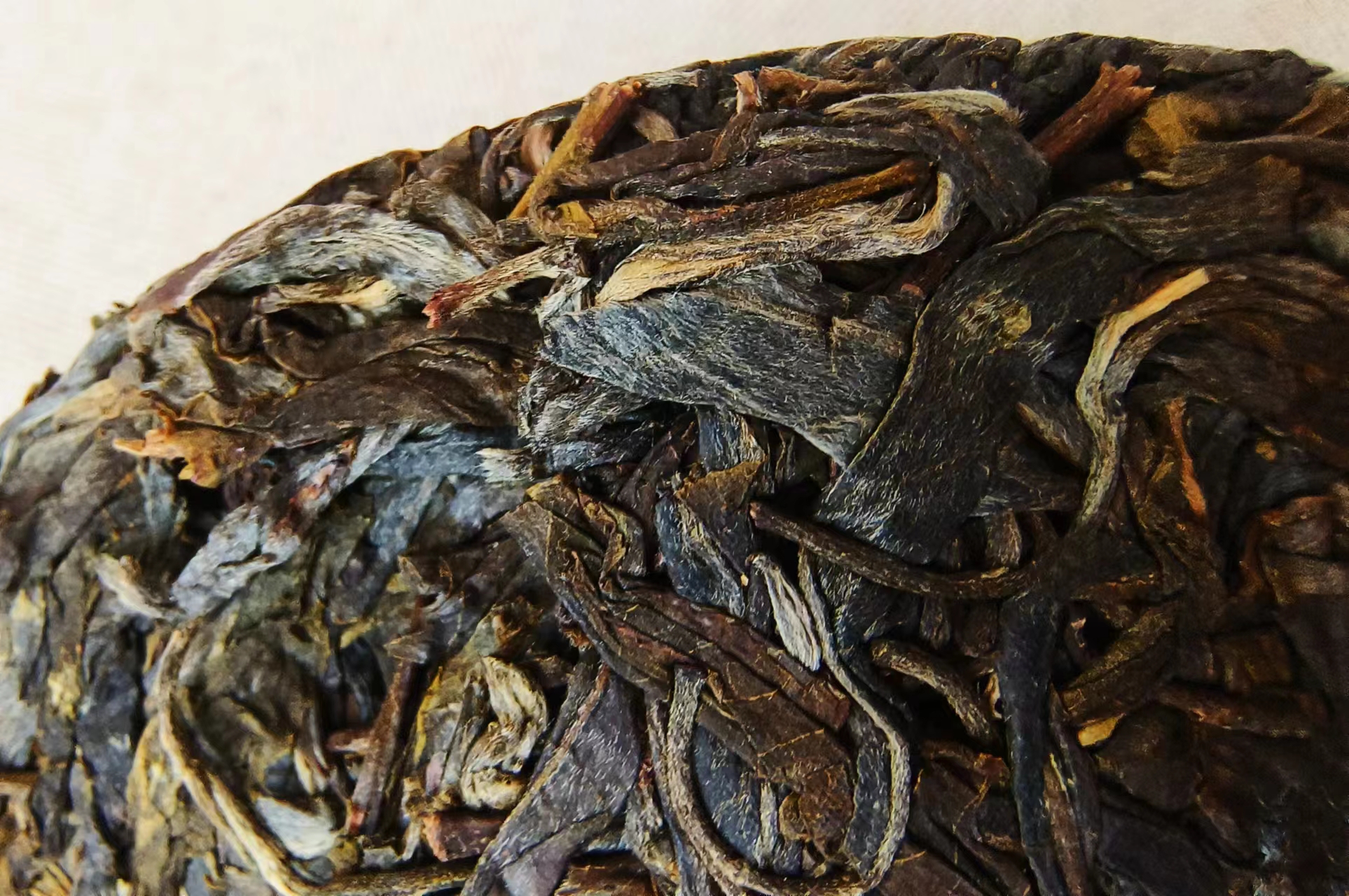 60岁老茶痴的无奈：我老了，谁继承我的1吨茶叶？