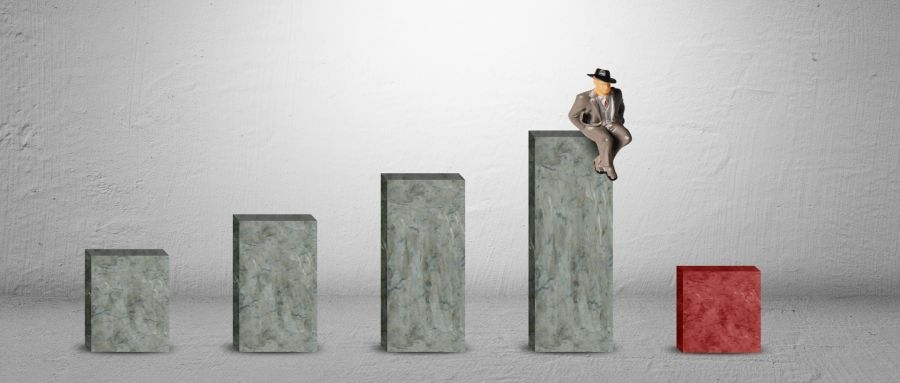 年度简报丨新希望2021年巨额亏损95亿元，注意四个因素