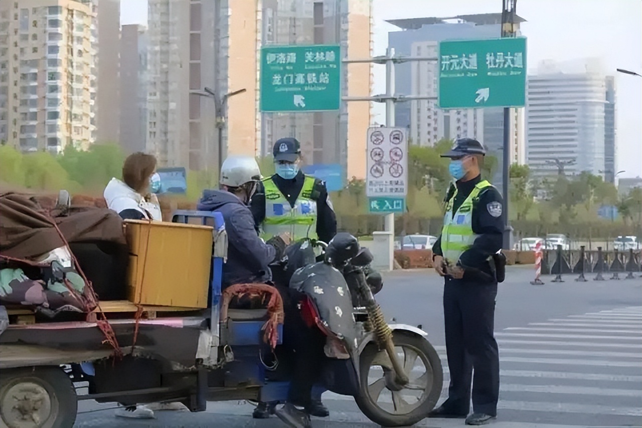 三轮车、老年代步车上牌流程来了，不清楚能否上牌？一看便知