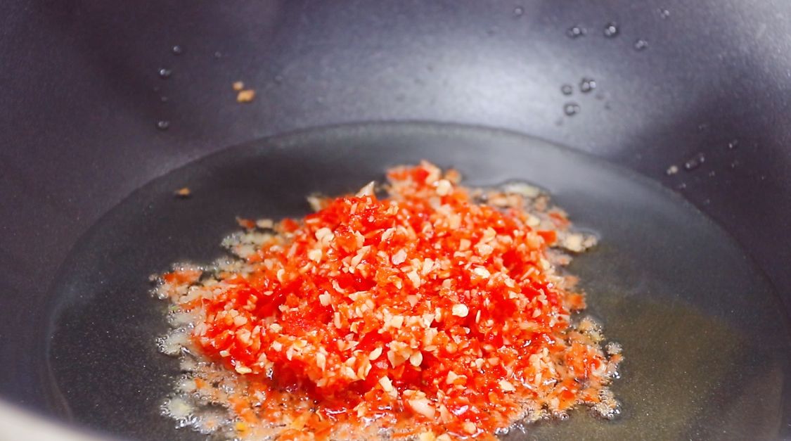 一道鸡腿的家常做法，吃完从头暖到脚，数九寒天顺利过冬