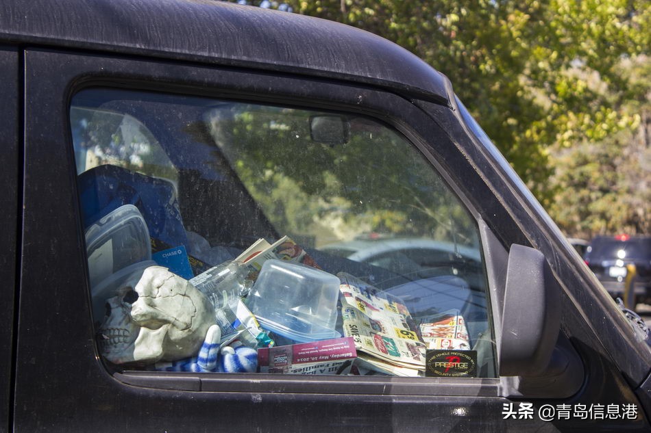 都是共享经济的产物，共享单车依然流行，怎么共享汽车却消失了？