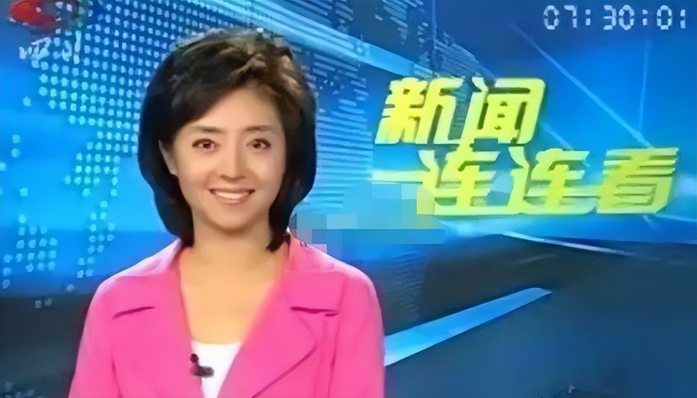 佟瑶:23岁成四川知名主持,醉酒上厕所离世,成丈夫余生之痛