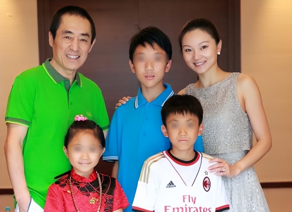 凤凰男多可怕？不想为别人而活的张艺谋，却将肖华的人生活成悲剧