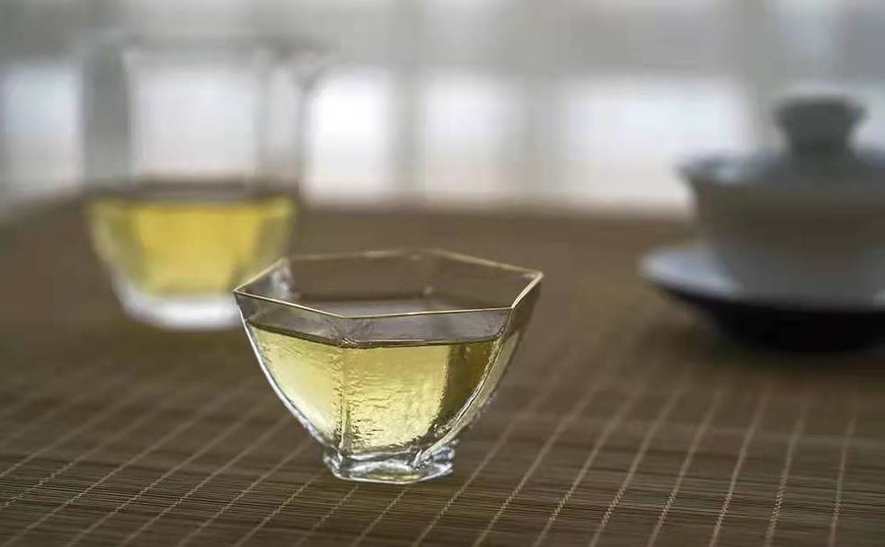 60岁老茶痴的无奈：我老了，谁继承我的1吨茶叶？