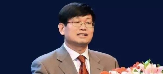 新晋中科院院士马余强，第一学历是大专，“双标网友”却振振有词