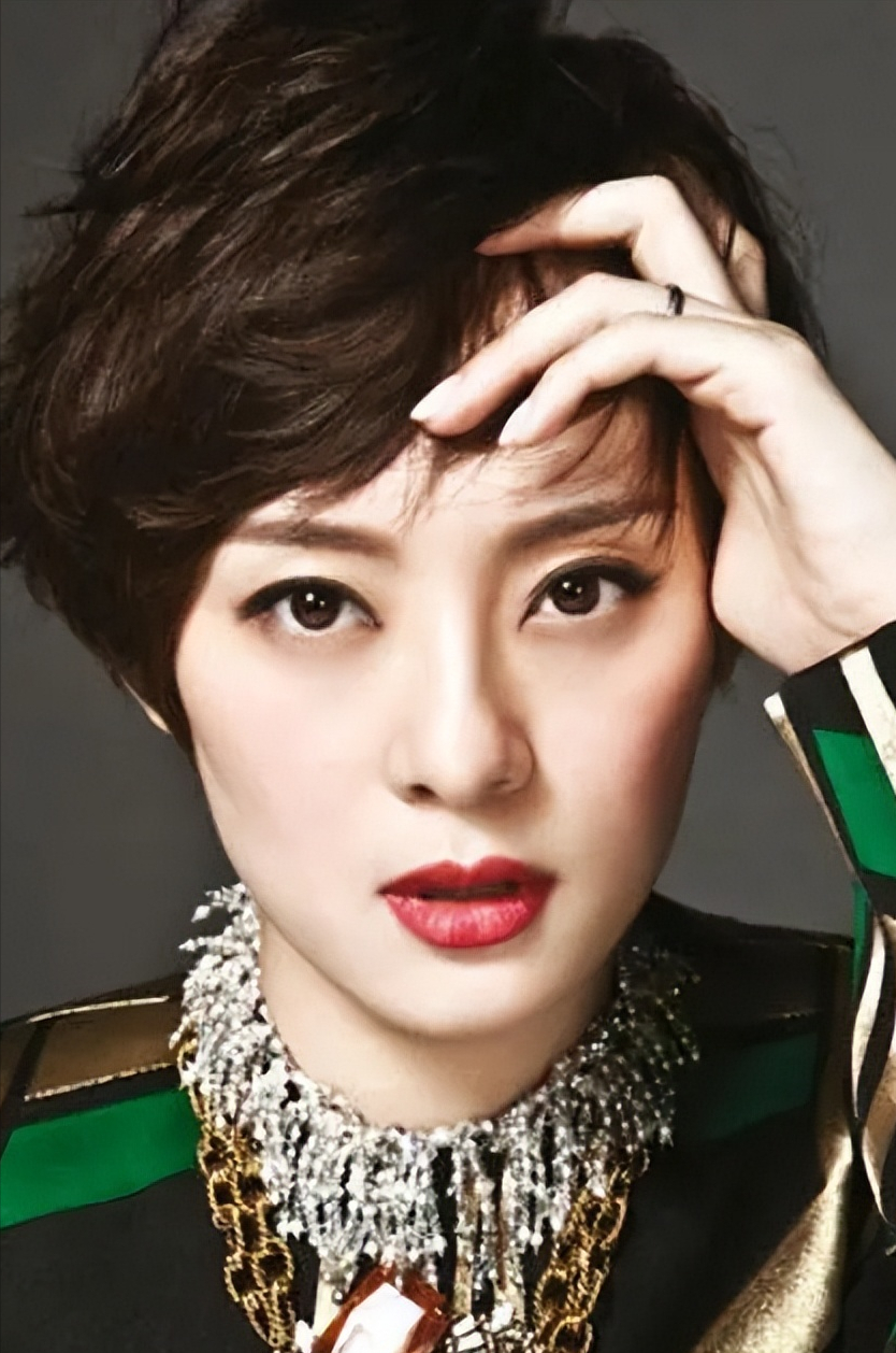 “富婆娘娘”孙俪，因一部戏一跃成为超一线，童年却如此不幸