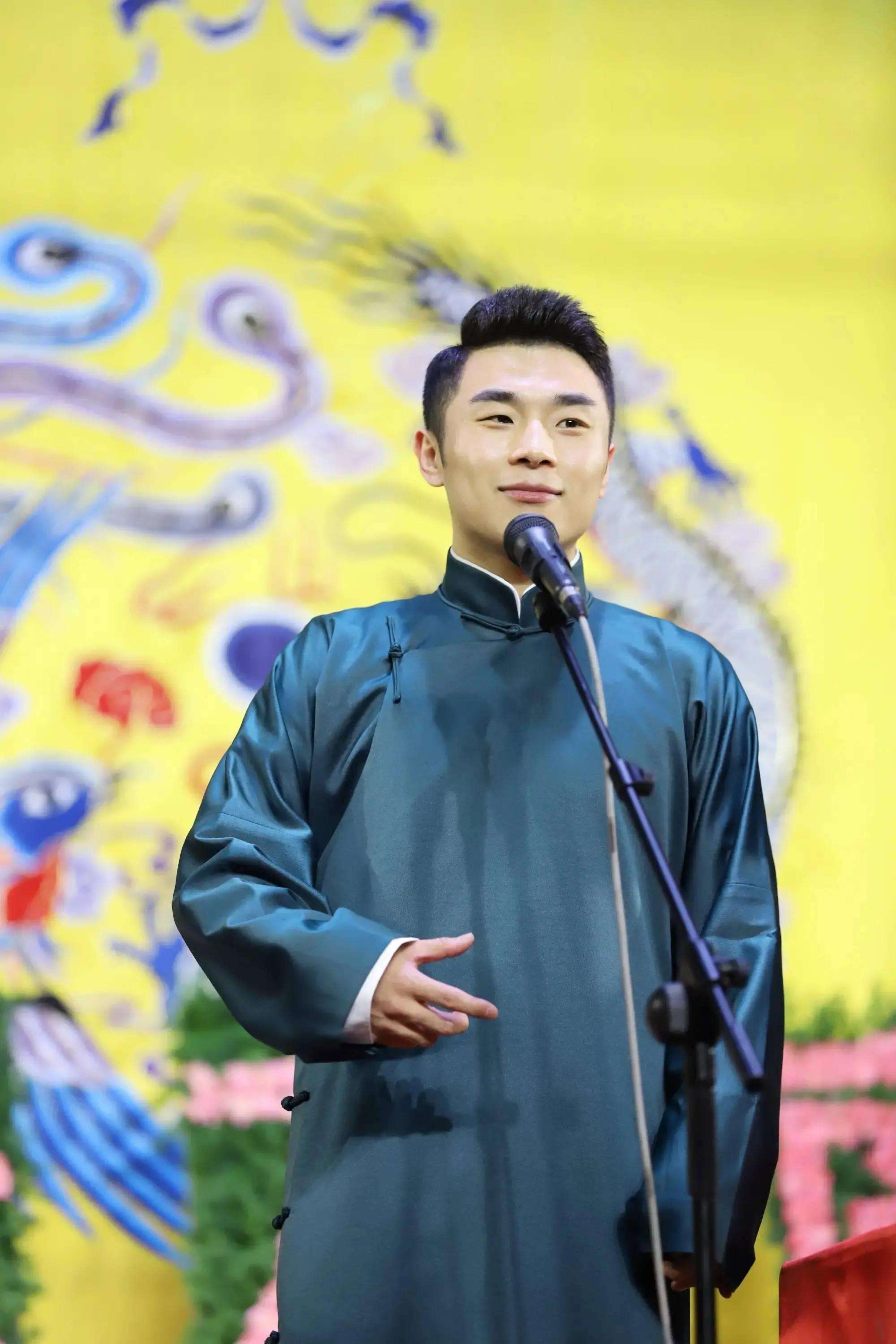 郭德纲徒弟再曝出轨 - 非凡资讯