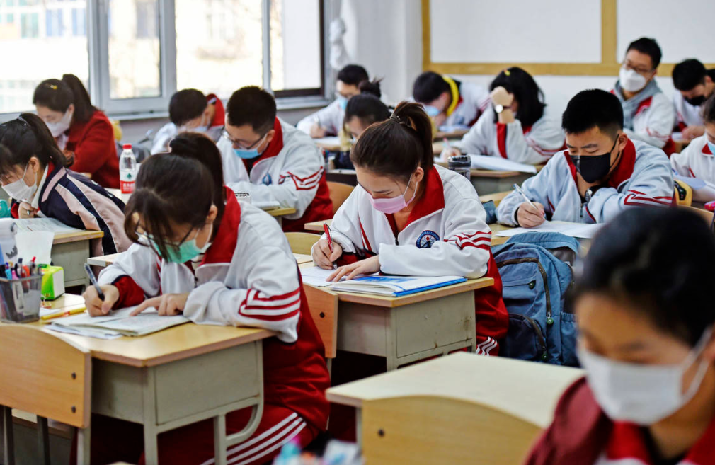 新高考模式下的“天坑”组合，学生可别踩雷，选好组合很重要