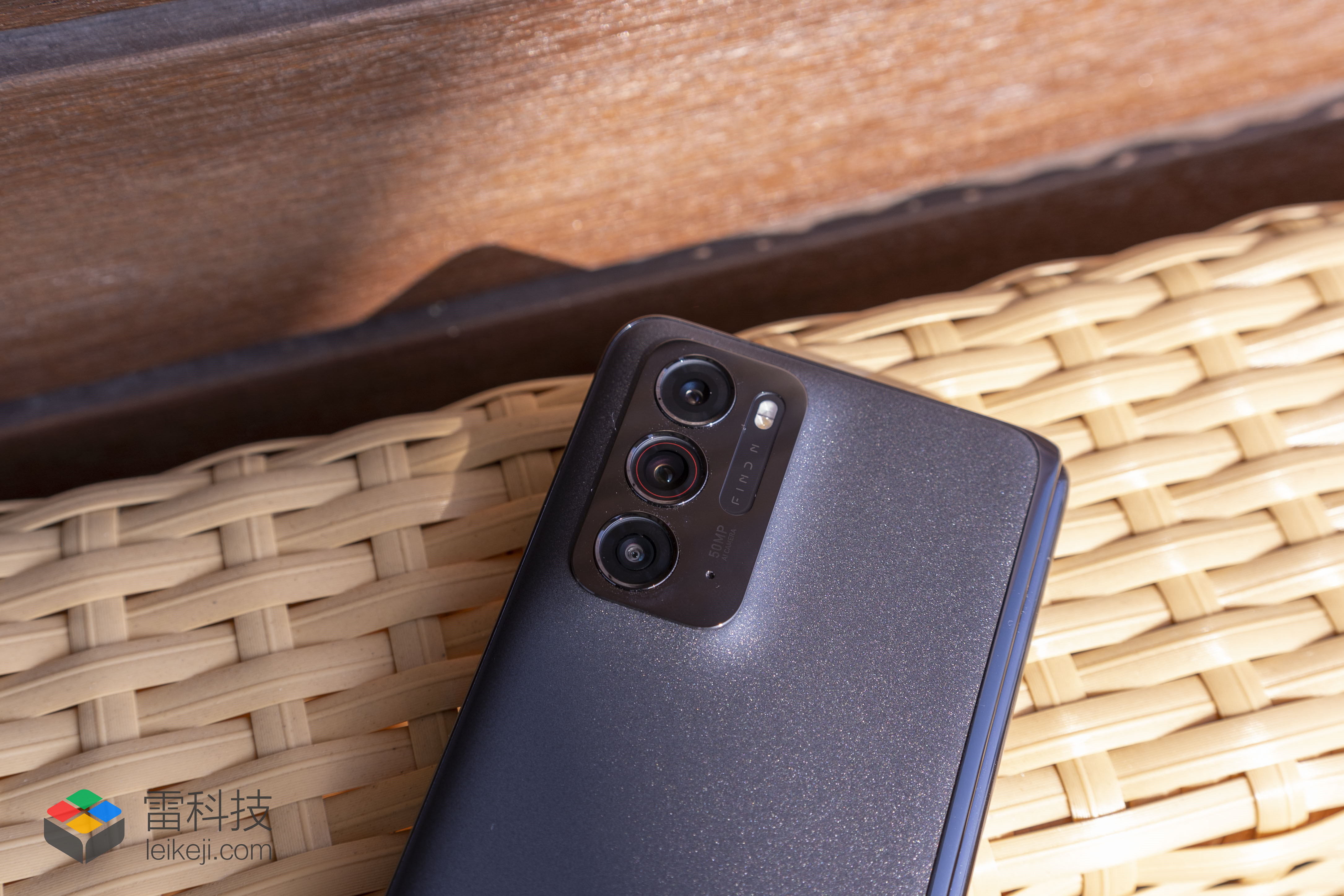 OPPO Find N首发体验：真正的入门折叠屏手机守门员