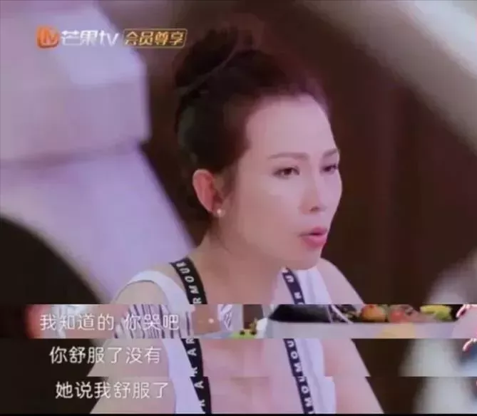 蔡少芬鼓励女儿发脾气：当孩子“玻璃心”，妈妈第一句话很重要