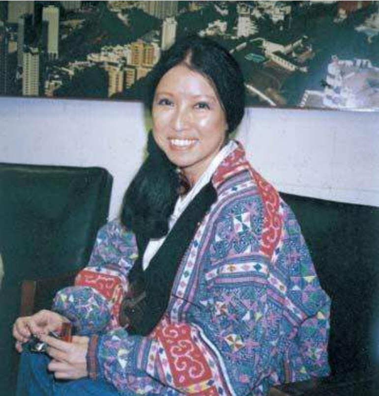 荷西走后,三毛爱上大30岁王洛宾,相处3周被逼走,此生未曾再见