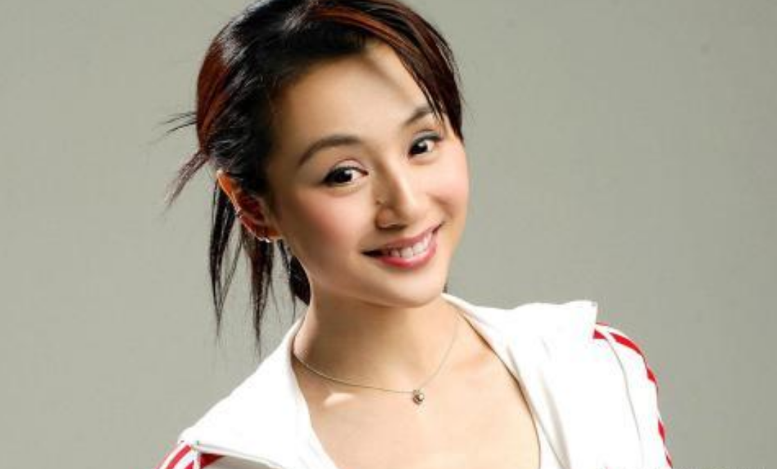 十位离开央视的主持人，各有各的故事，误诊、未婚未育、锒铛入狱