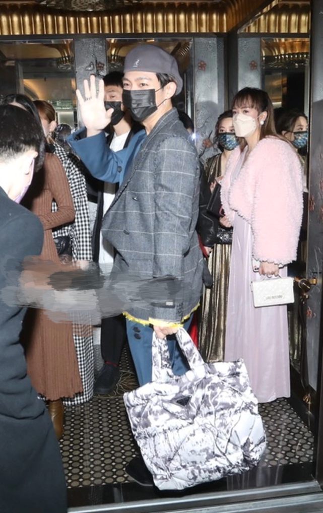 吴宗宪女儿大婚，婚礼现场出动点钞机，众星送礼金数额曝光