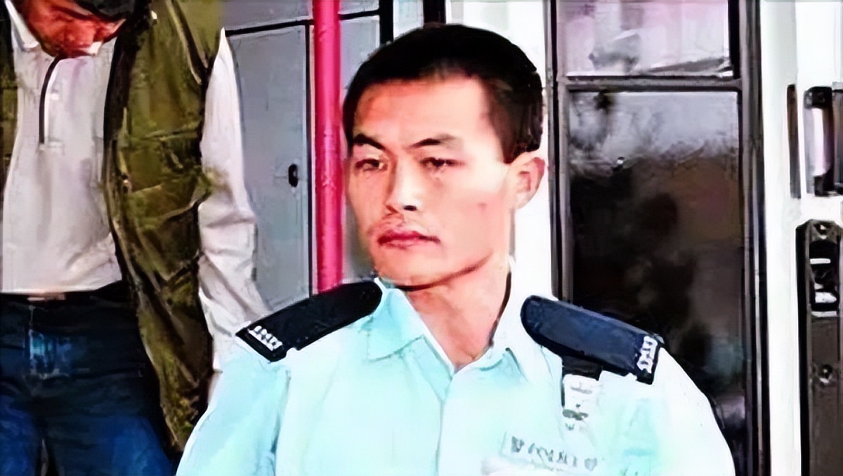 《神探大战》：银河负责“神探”，英皇负责“大战”