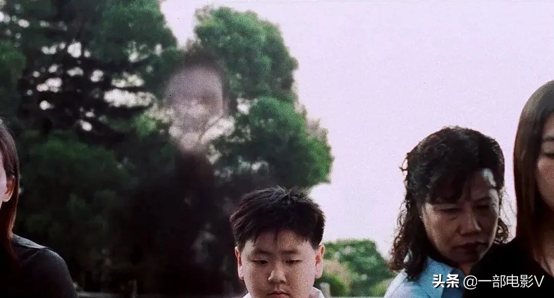 童年阴影，能看见鬼是怎样一种体验？