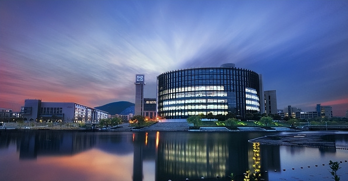 江苏口碑很好的重点院校，即使没在南京市，吸引力不亚于省会高校