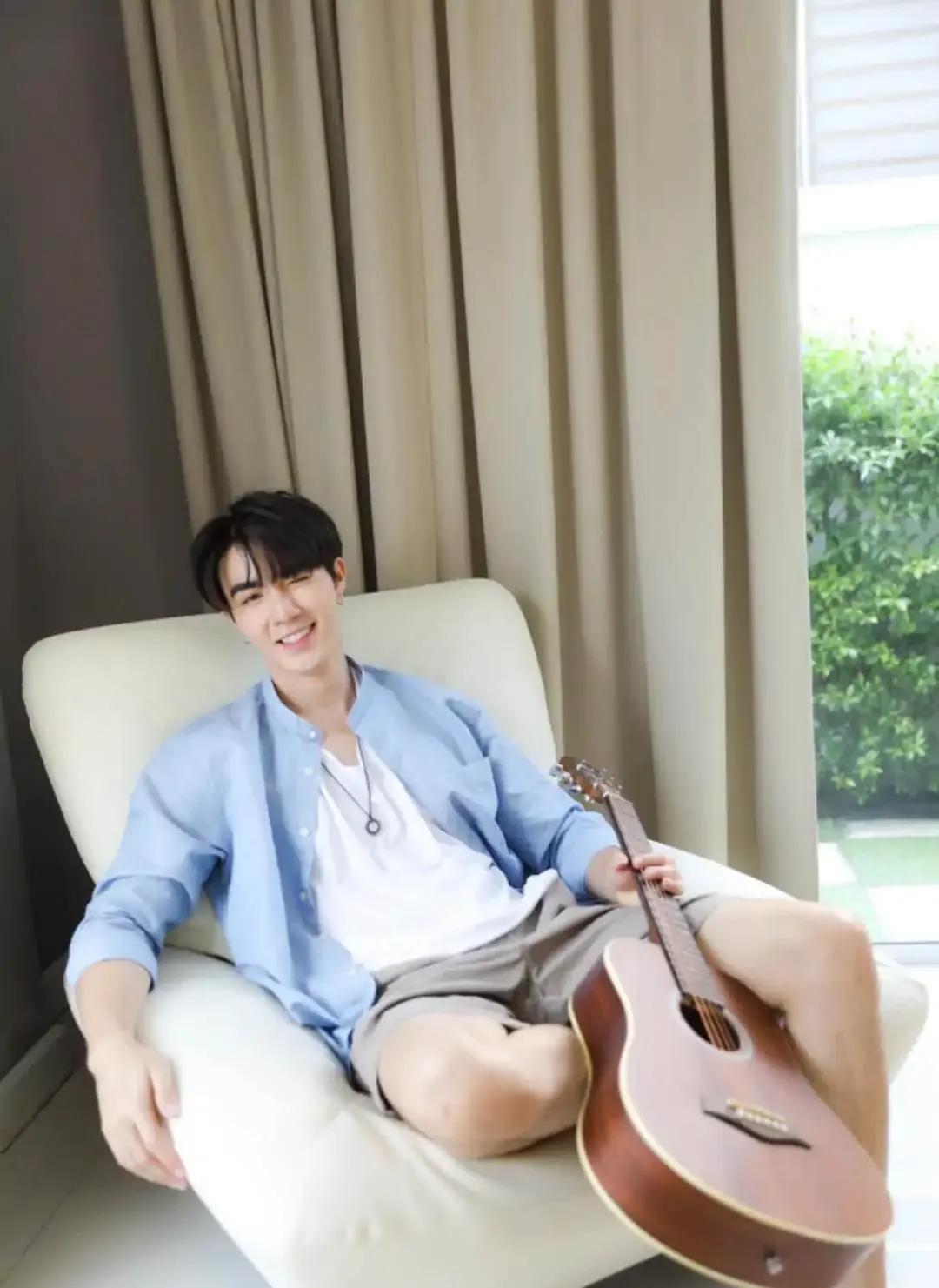 不能错过的浓颜系帅哥-李海海