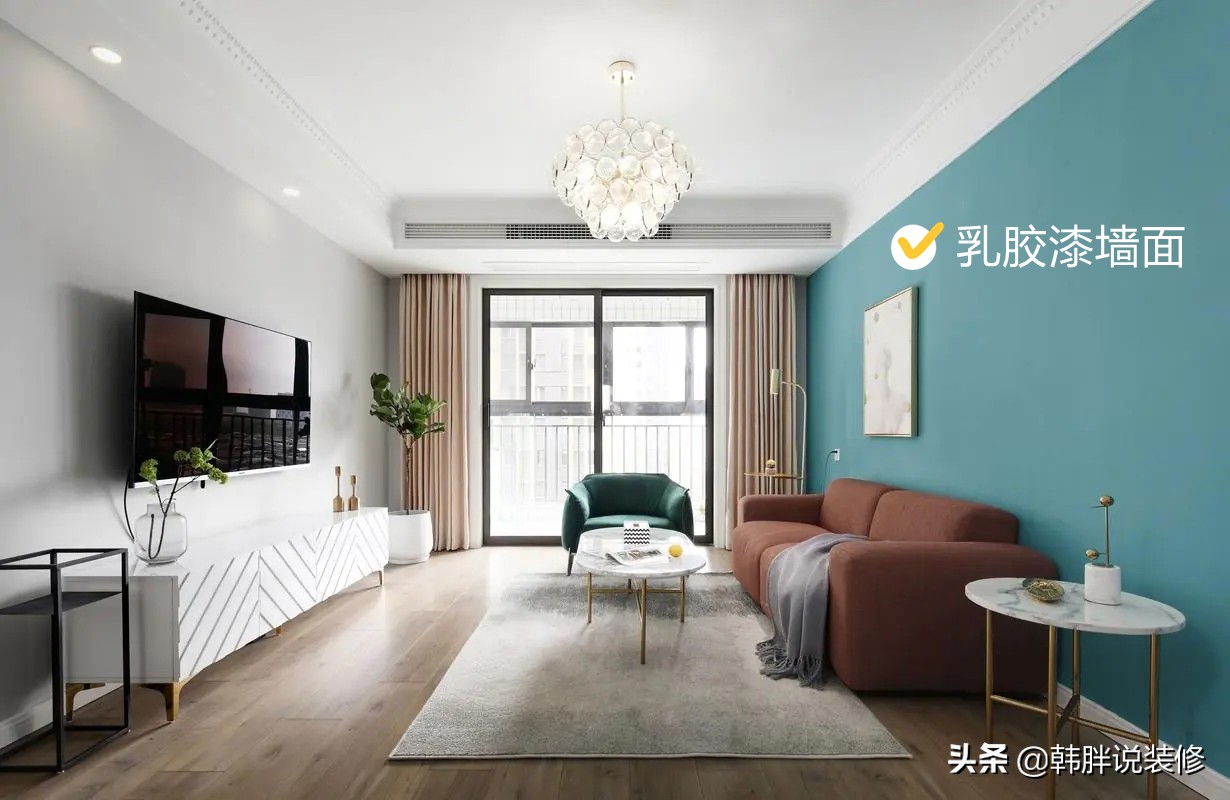不管設計師的意見，客廳坚持“10不装”，入住后才知道有多机智