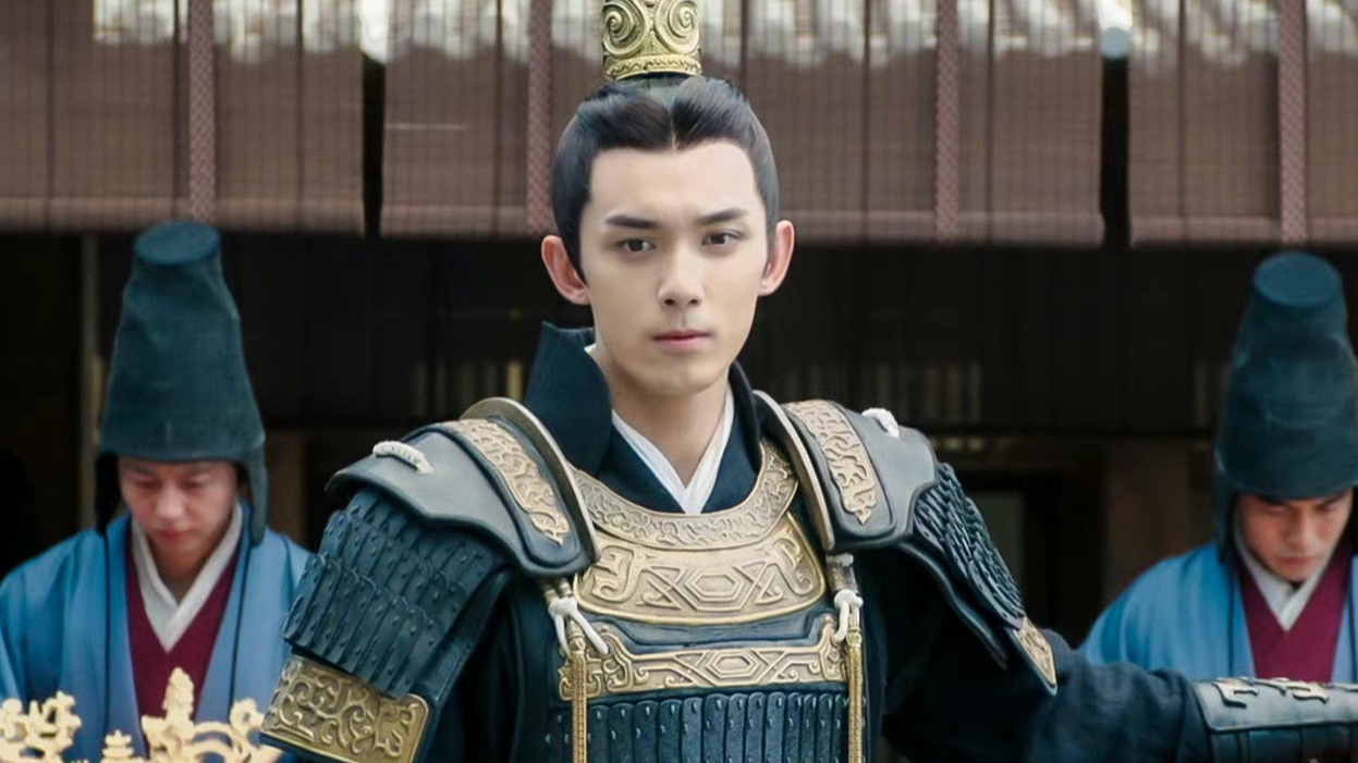 上线11天热度登顶，赵丽颖、秦岚都压不住，这部新剧不简单