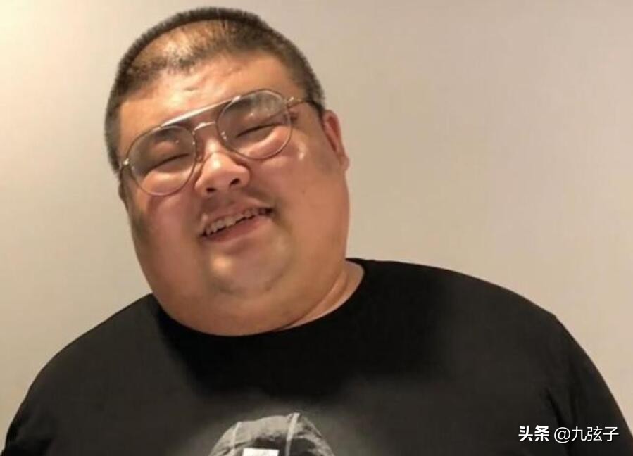 是资本“吃人”，还是人吃资本？29岁“泡泡龙”之死，是谁的过？