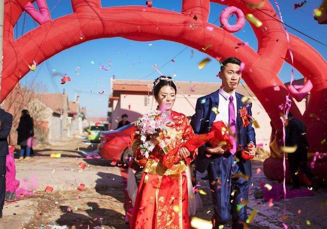 老祖宗：腊月娶人财两旺，正月嫁一生苦寒，正月真的不适宜结婚？