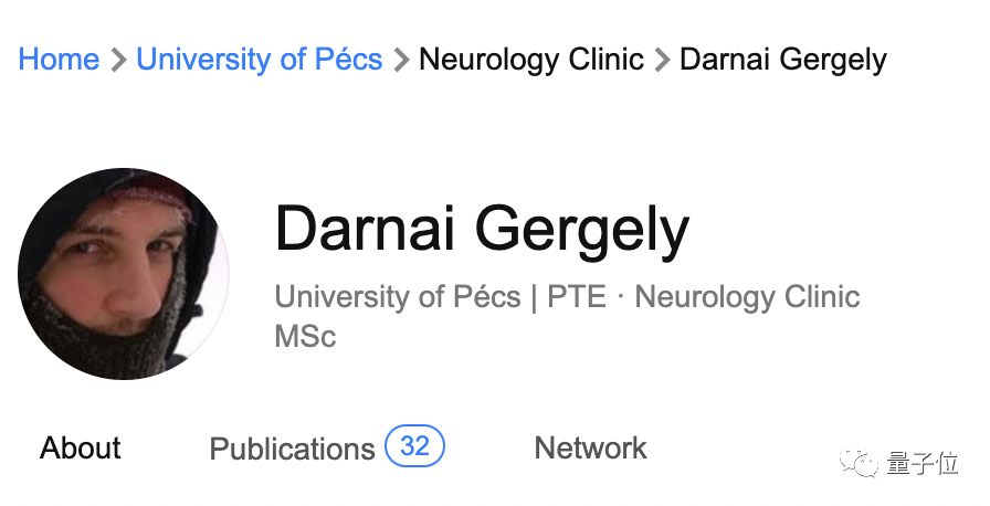 上网成瘾改变大脑结构：语言功能受影响，让人话都说不利索