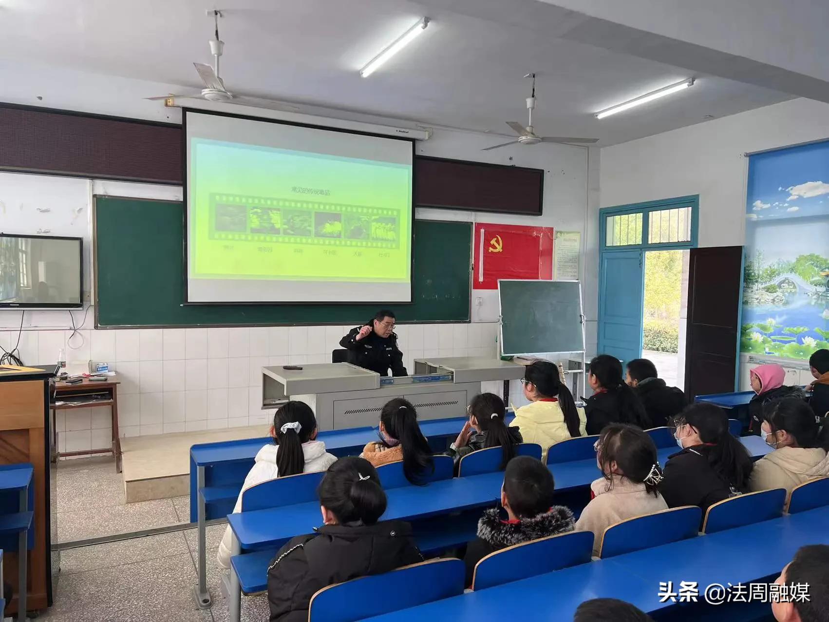 澧县澧南镇禁毒宣传进校园