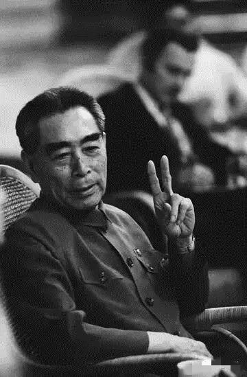 纪念周恩来诞辰124周年：最好的告慰，就是一个更好的中国