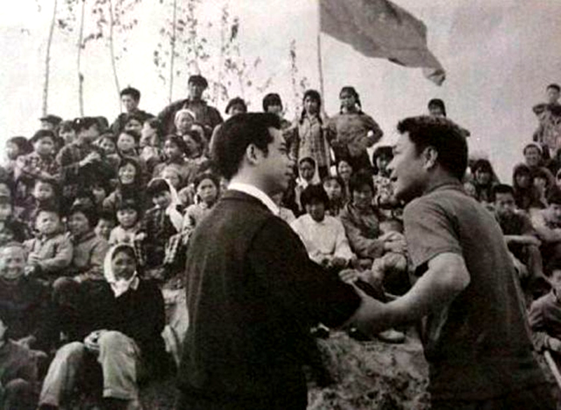 《智取威虎山》“李勇奇”去世26年，比演“娘”的王梦云大了12岁