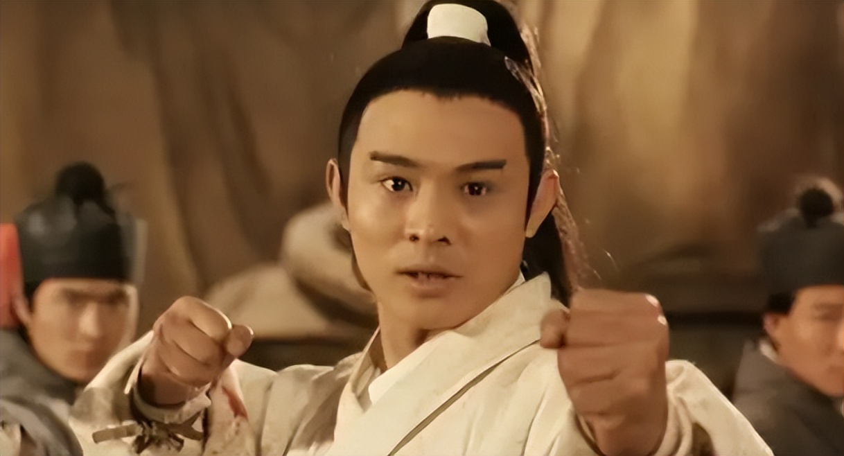 “龙须刘海”不要随便碰，颜值高的仙气飘飘，颜值低的秒变蟑螂精