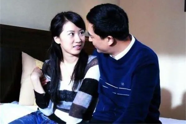 十二年后，我才看清《蜗居》里的宋思明对海藻是一种什么样的感情