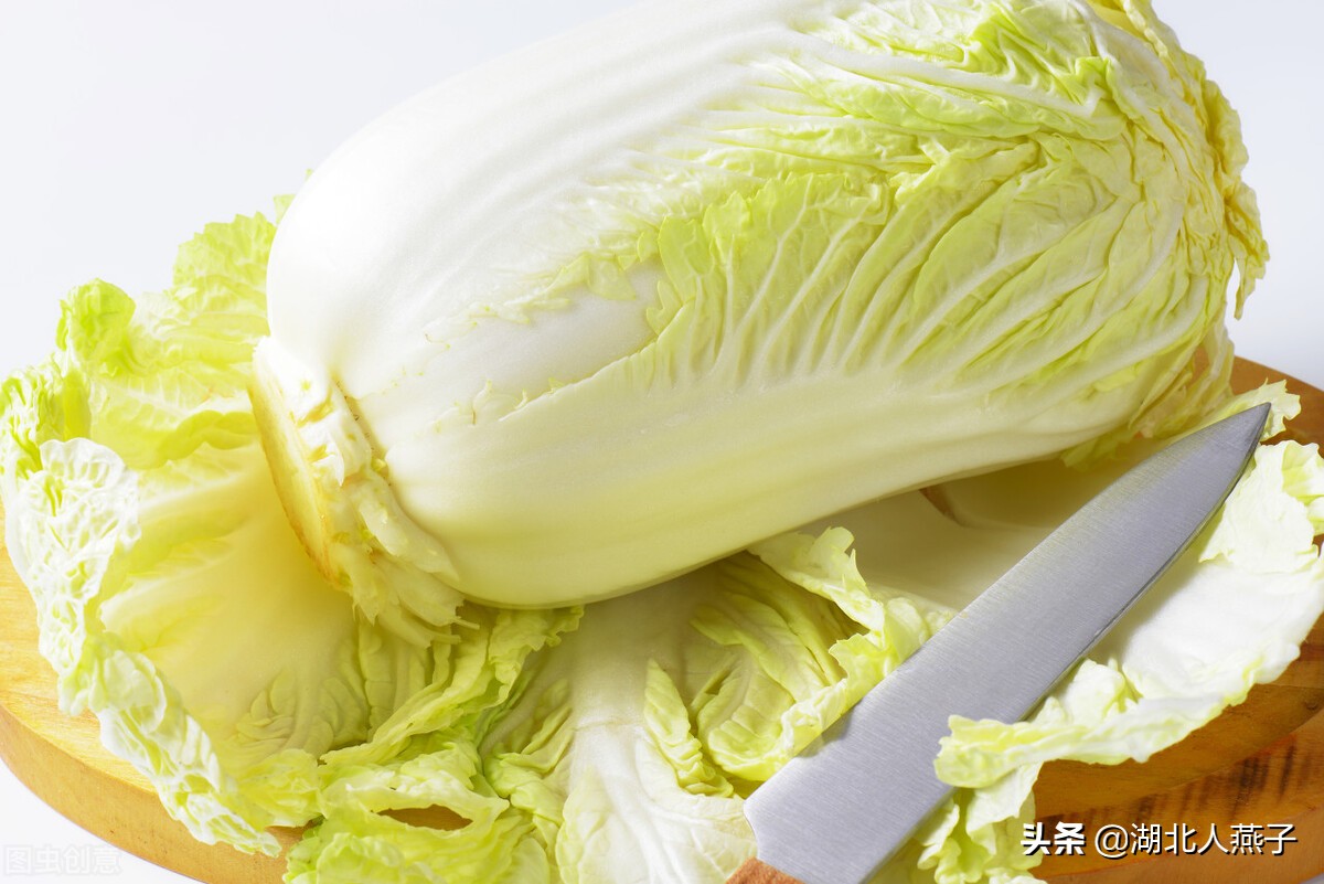 女人想要皮肤白净，要多吃12种“维生素e之王”，不化妆都好看