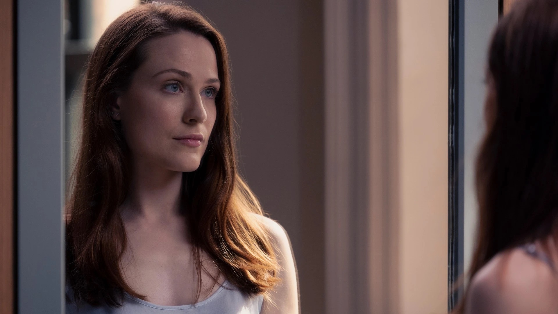 西部世界第四季第3集：第三条时间线出现，细节显示德妹在现实