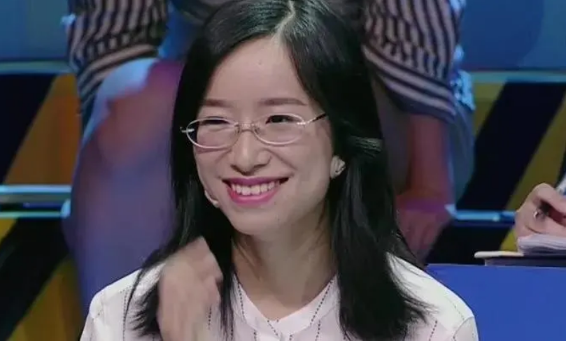 让母亲借100万供自己读哈佛，1年还清债务，詹青云的底气是什么？