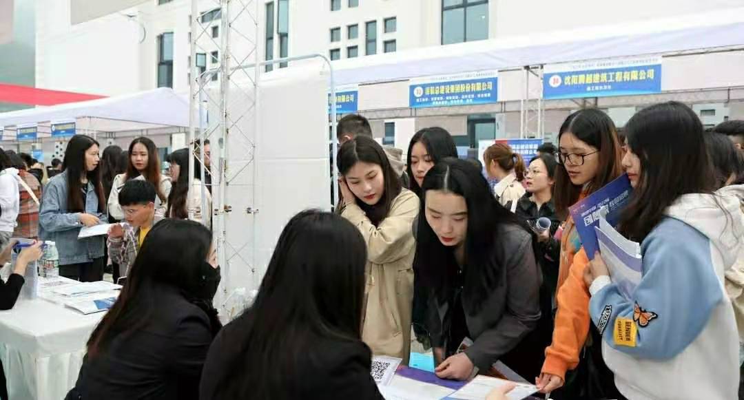 国家央企招聘300余人，全国24个省市有岗位，年薪高达12万