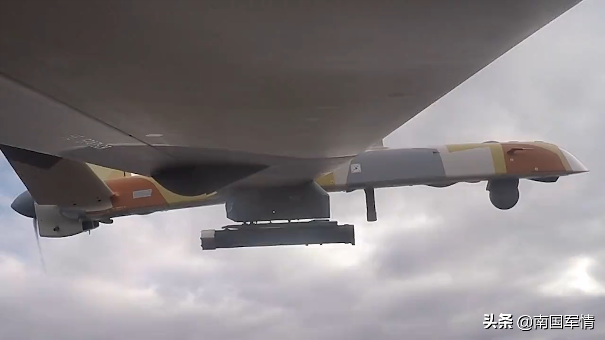 ɱ�����ˣ����ɴ���װ�ܾ�ͣ���ͷ����ʣ������˻�һ�ɸ�ɱ����