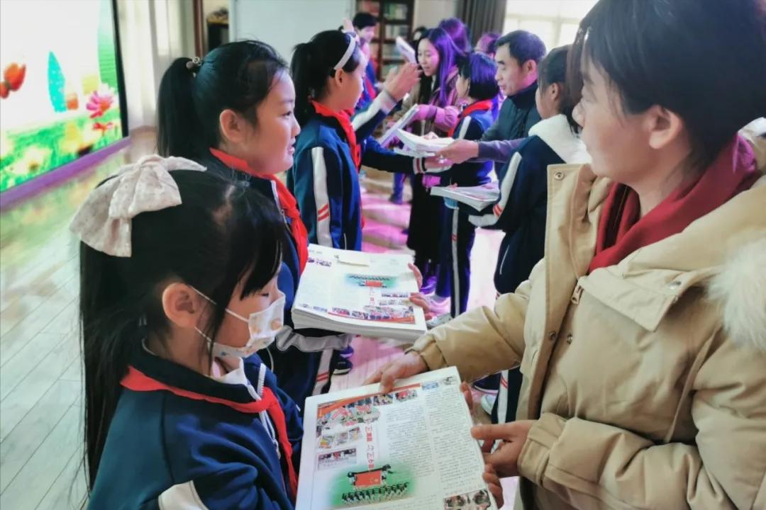 济南市滨河小学《同行吧》校报携手家校同行(图4)