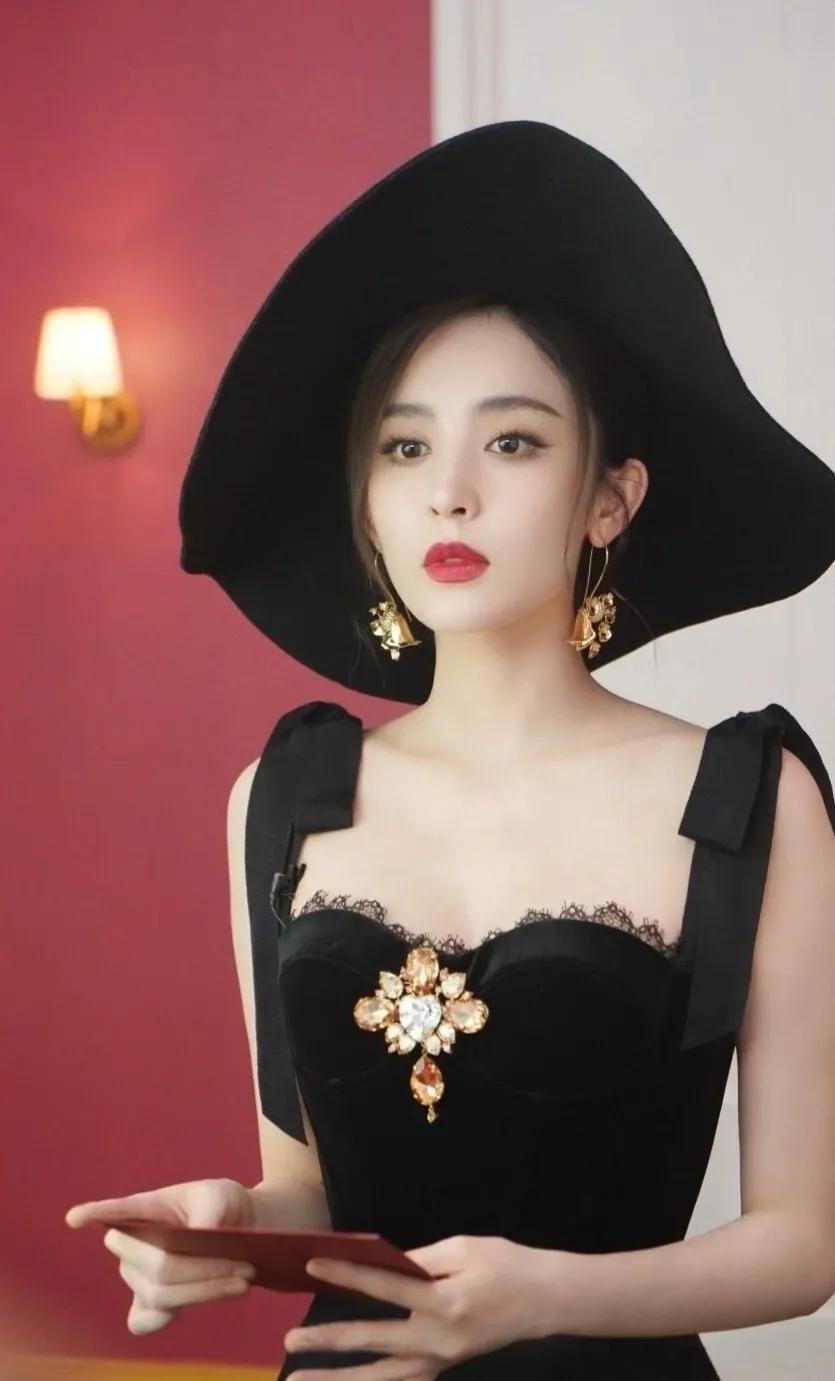 古丽娜扎写真集