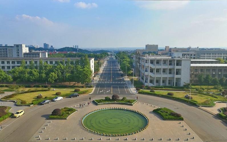 湖南省高校排名出炉，中南大学稳居第一，第四名毁在了地理位置上