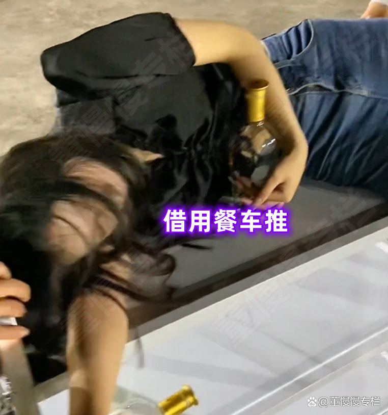 还是好女孩吗？湖南女子在同一家餐馆喝醉2次，连厨师都认得她