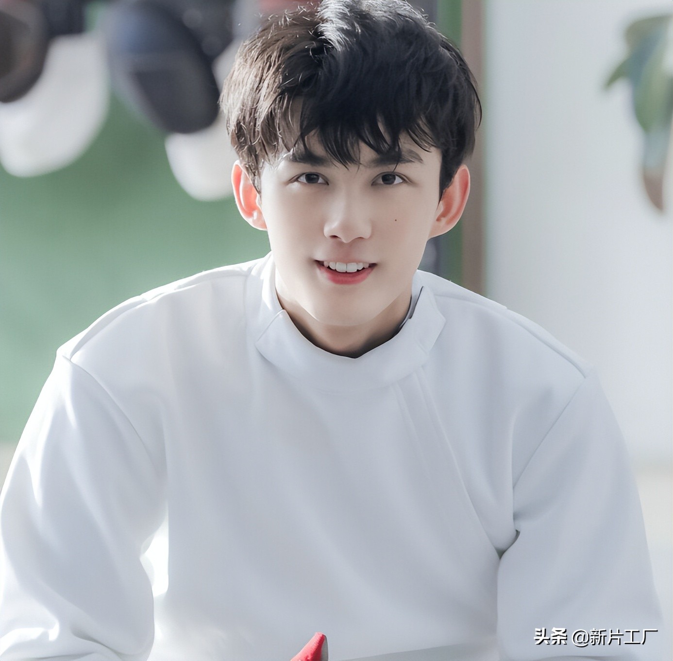 相差10岁演情侣，《爱的二八定律》还没播，又一姐弟恋剧官宣了