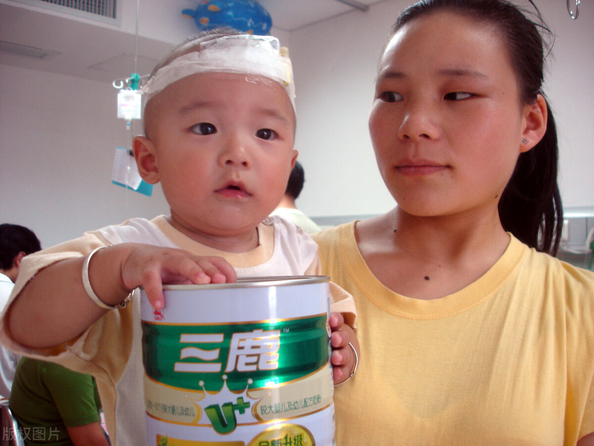 14年前祸害30万婴儿的毒奶女王，三鹿董事长田文华如今怎么样了？