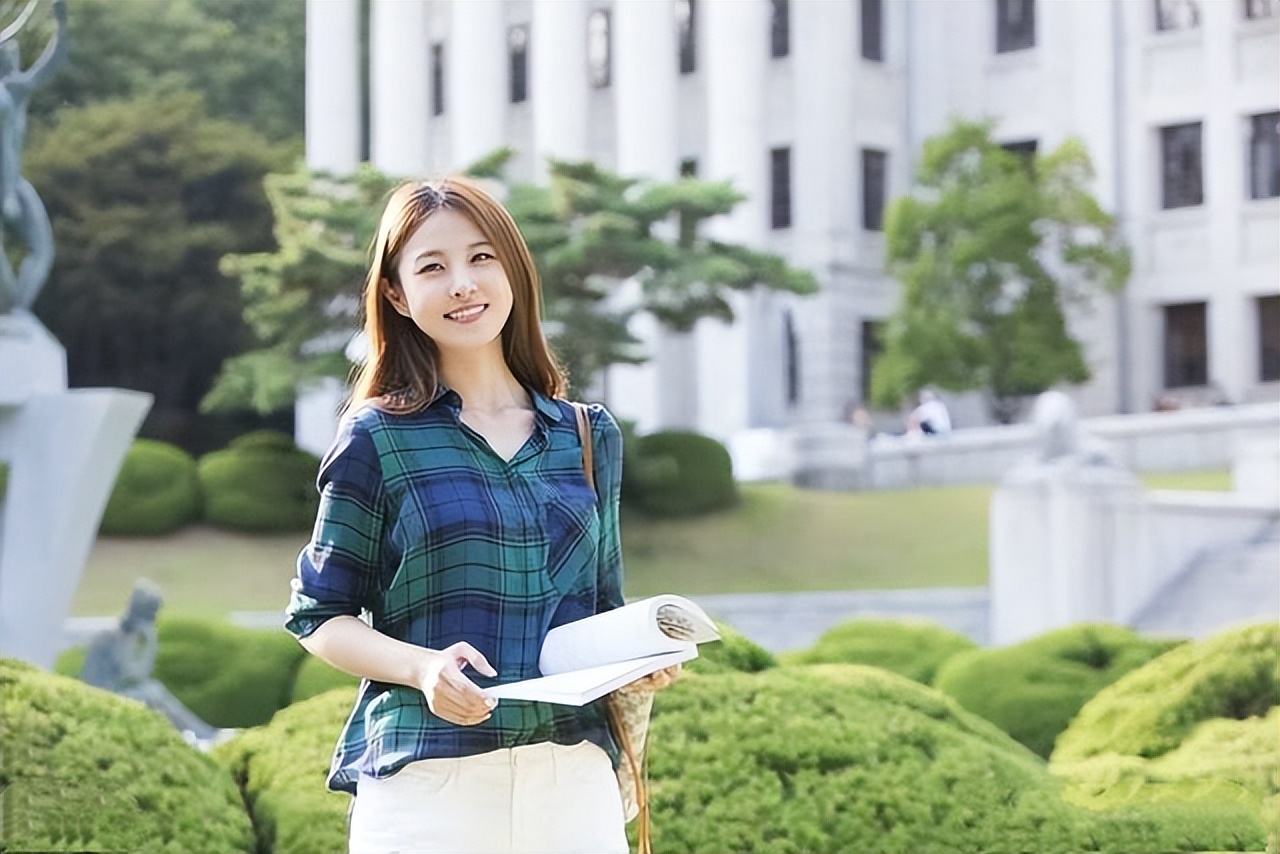 南开大学三名教授被处理，揭露大学师生关系乱象，女生要警惕