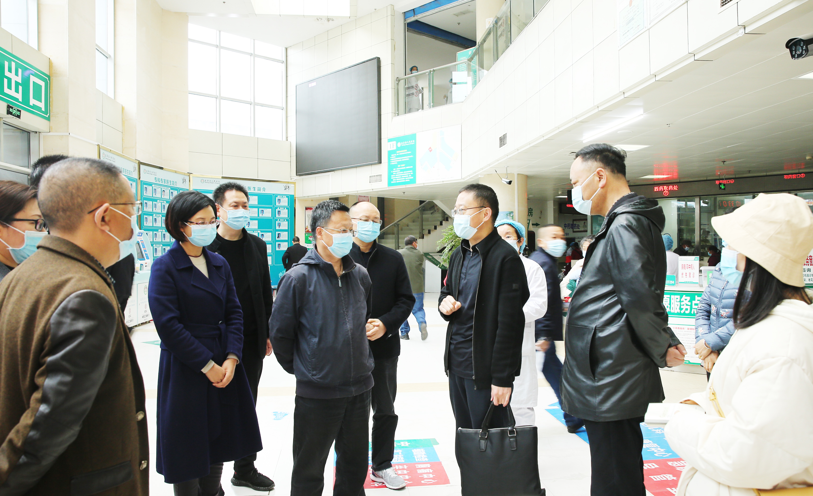 绵阳市人大常委会副主任代顺兴一行莅临盐亭调研疫情防控工作