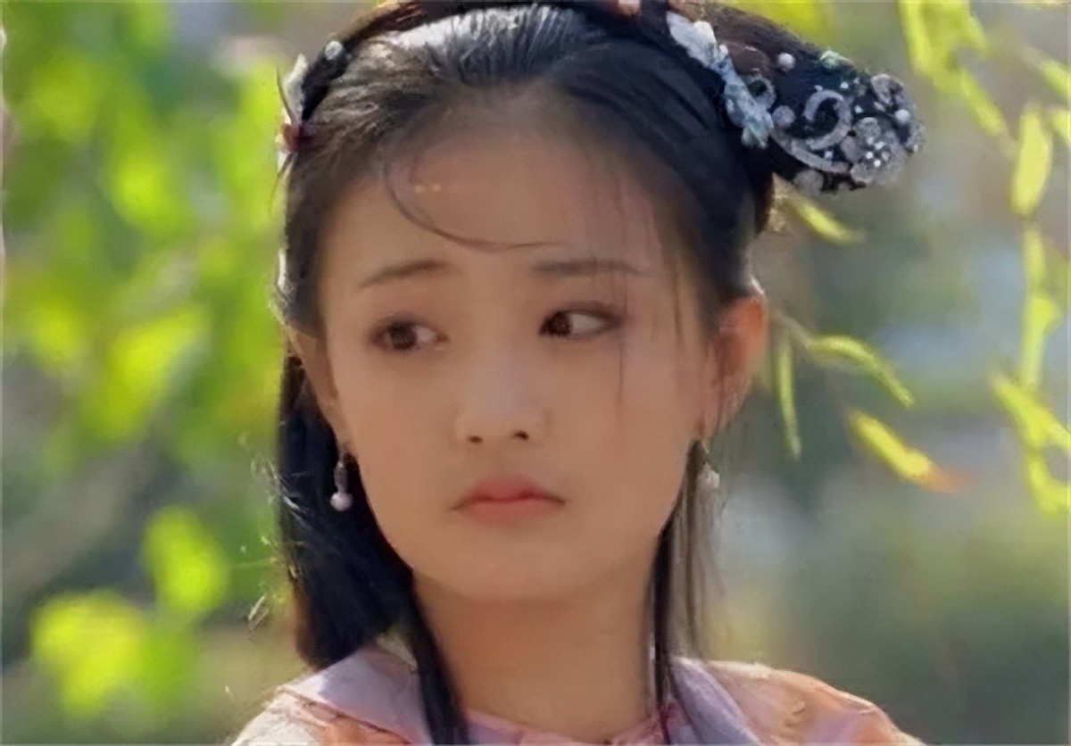 雍正到死都不知，玉娆见他总是转手帕含藏深意，甄嬛父母需感恩