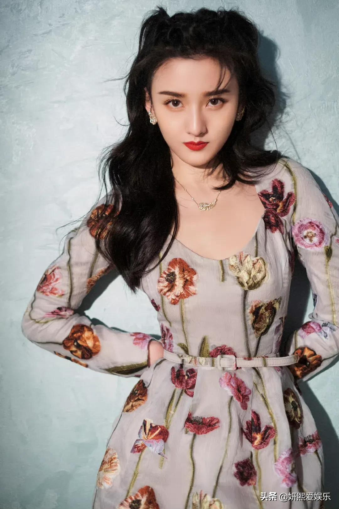 宋祖儿，清纯甜美，漂亮可爱